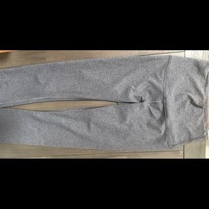Lululemon Wunder Under HR Tight 28” size 2